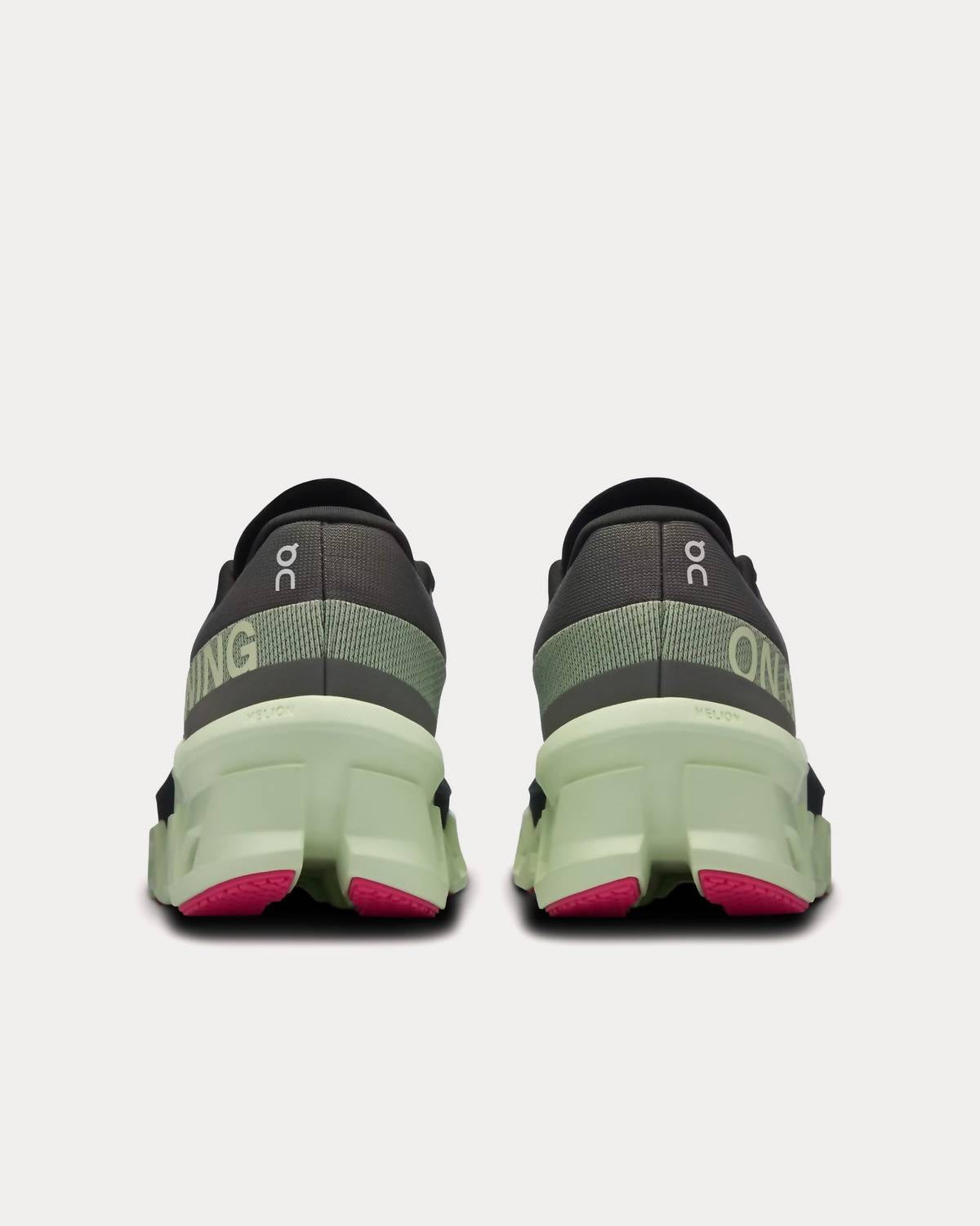 On - Women's Cloudmonster 2 Shoe