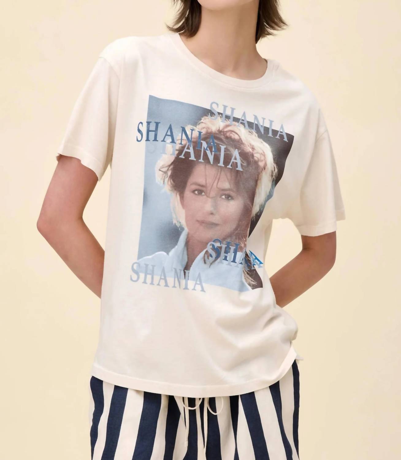 Daydreamer - Women's Shania Twain Woman In Me Boyfriend Tee