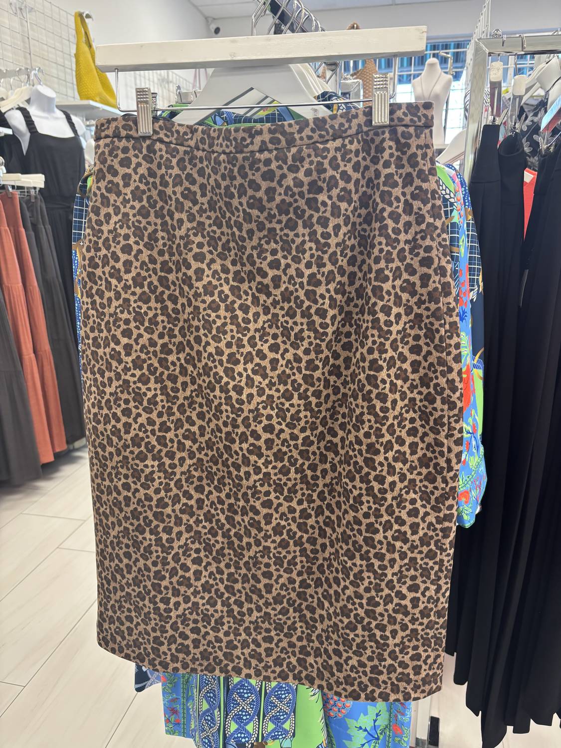 Gracia - Women's Leopard Print Skirt