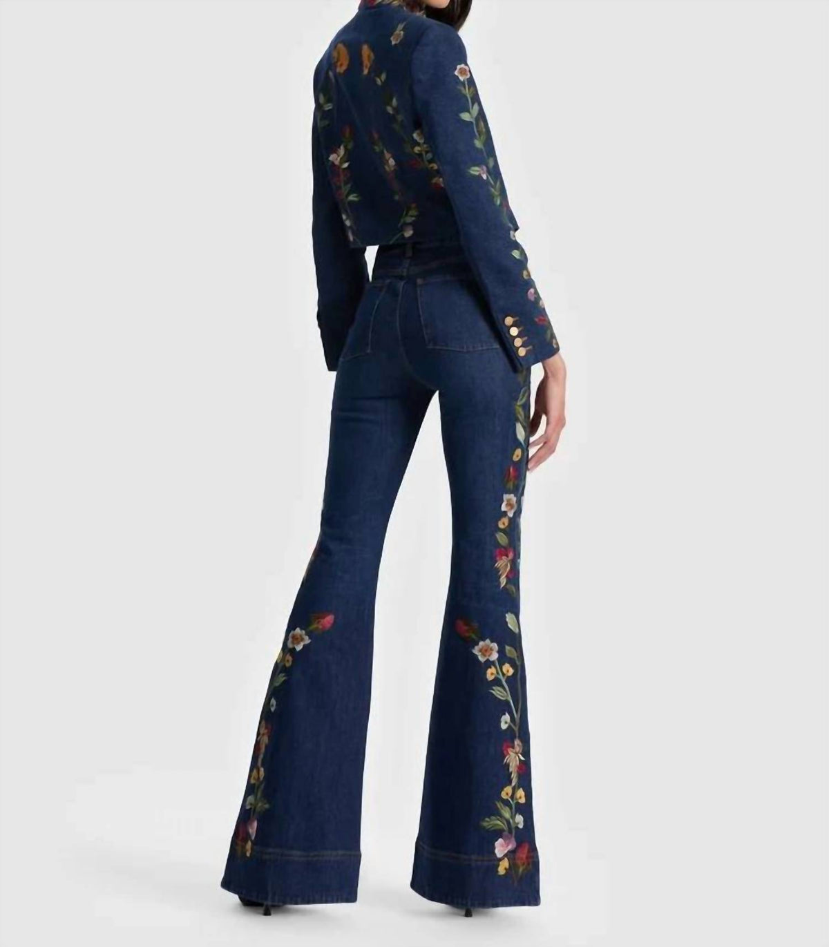 Alice + Olivia - Women's Beautiful Embroidered Jean