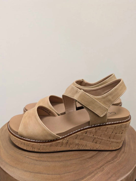 Cozy Co. - 5'o Clock Wedges Taupe