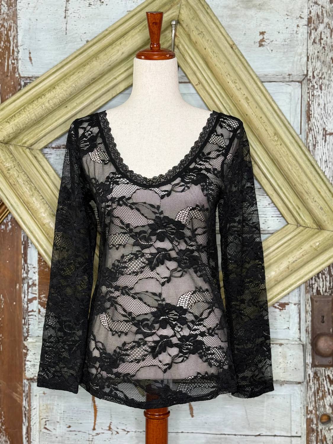 A Rare Bird - Women's Lace Vintage Layer Shirt