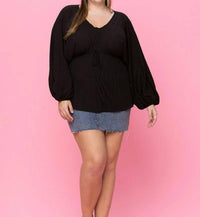 Oodi - Solid Pleated Silky Fabric Top