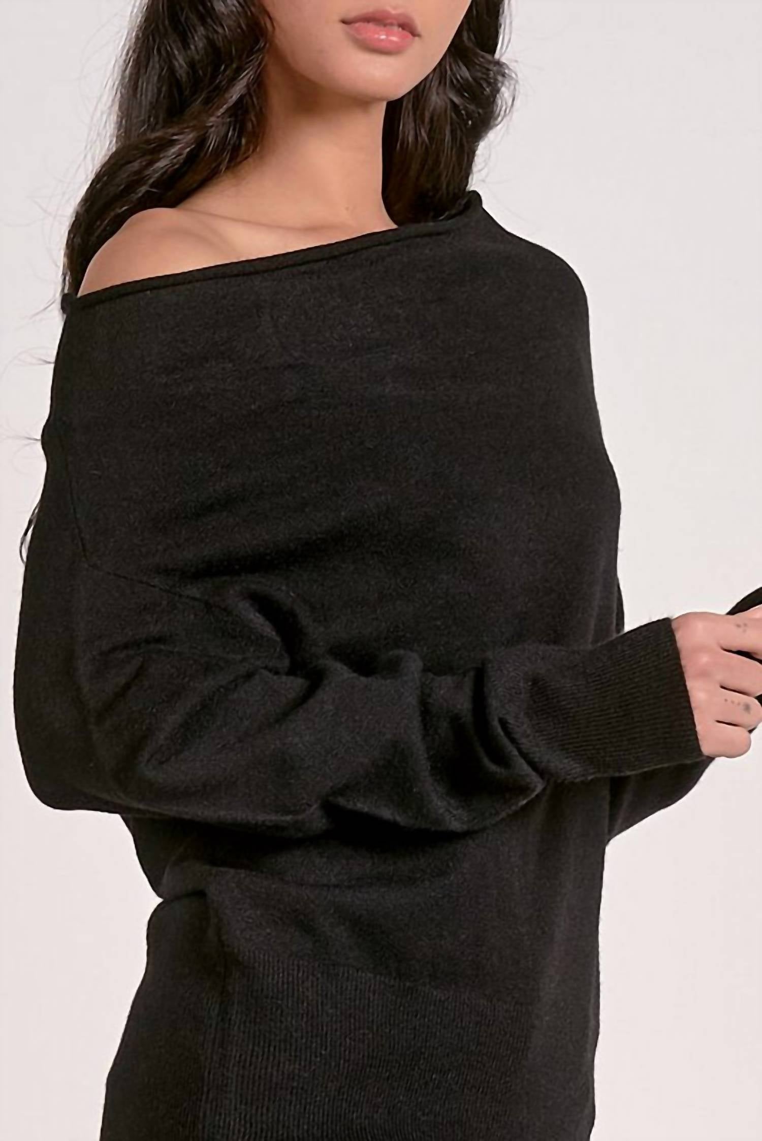 Elan - Matilda Off Shoulder Top