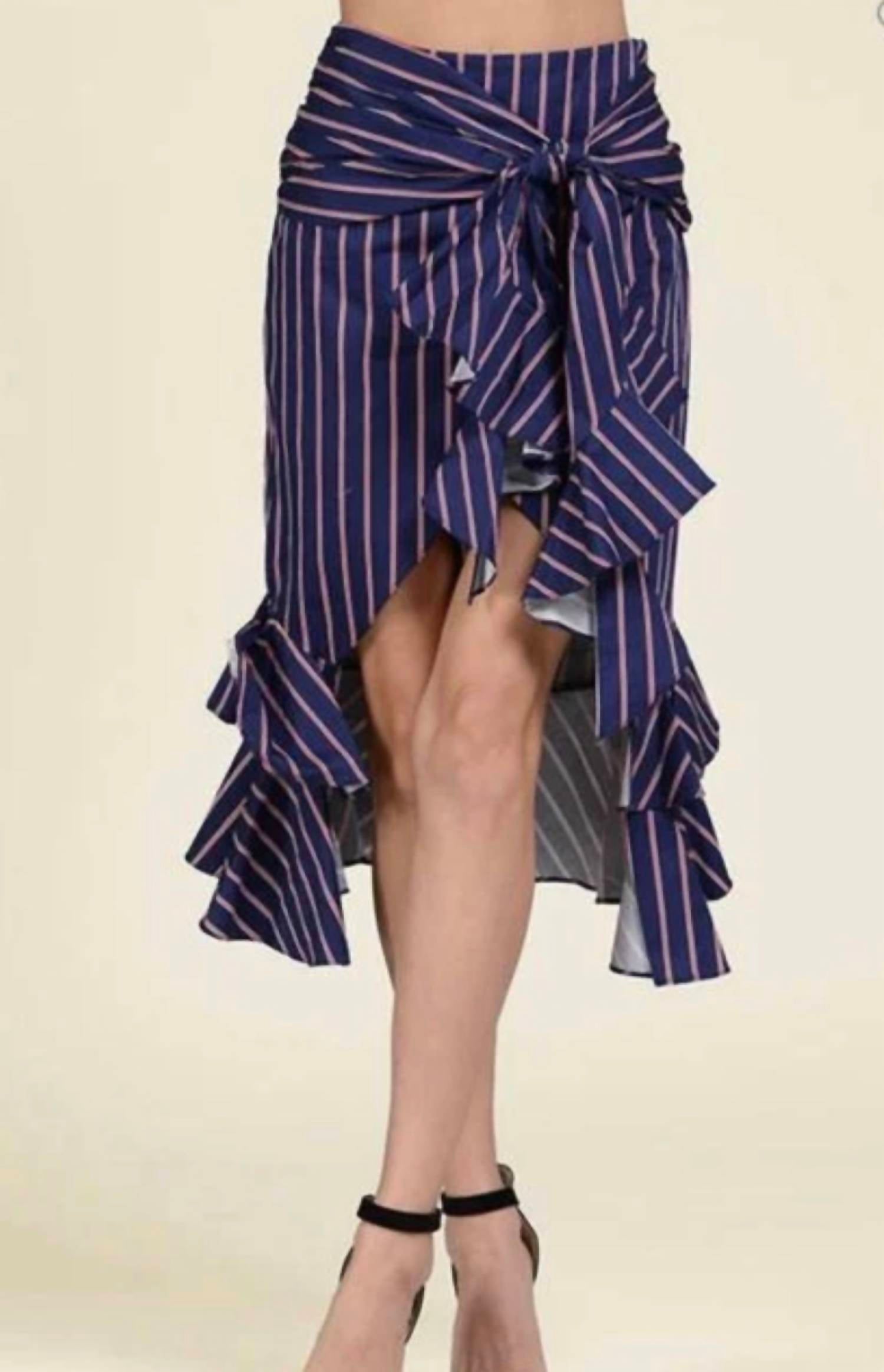 Strut & Bolt - Front Tie Skirt