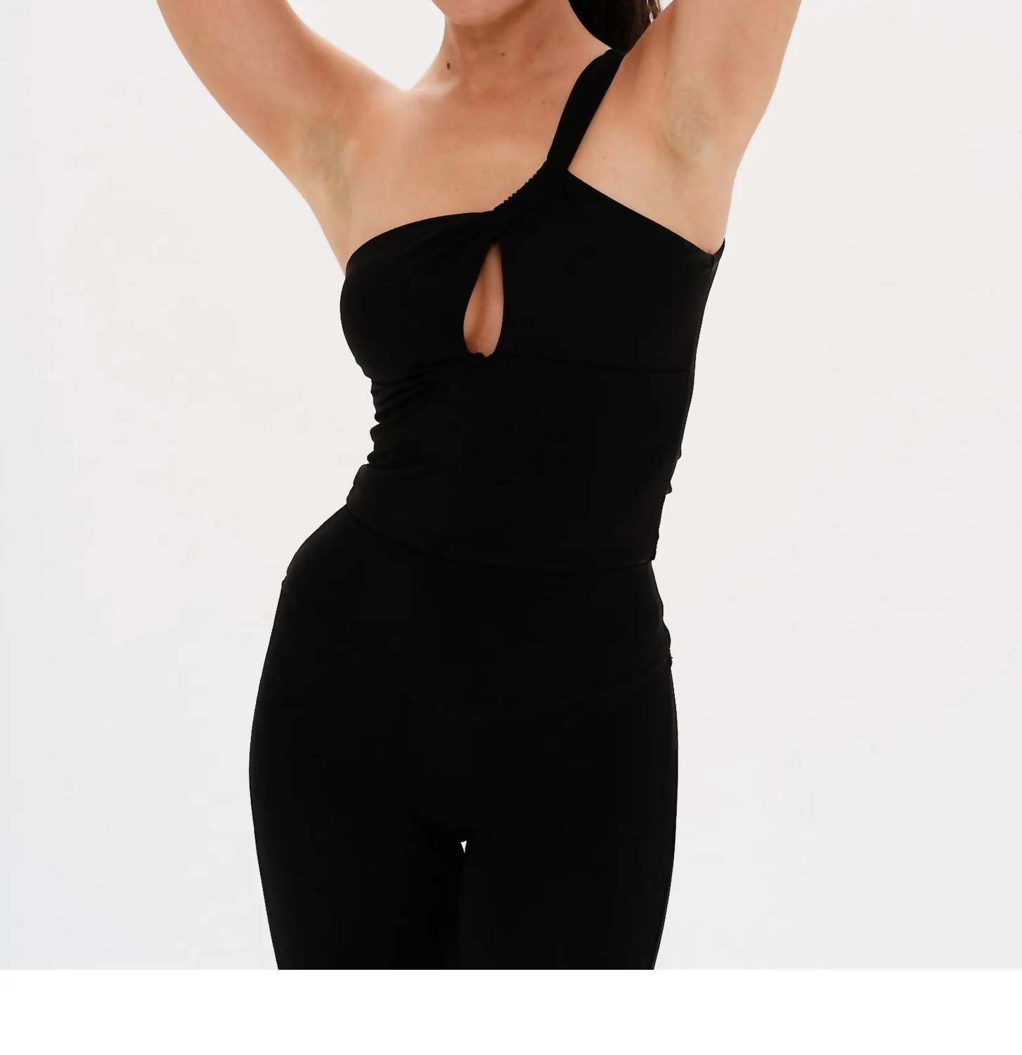 Revyve Active - One Shoulder Muse Tank Top