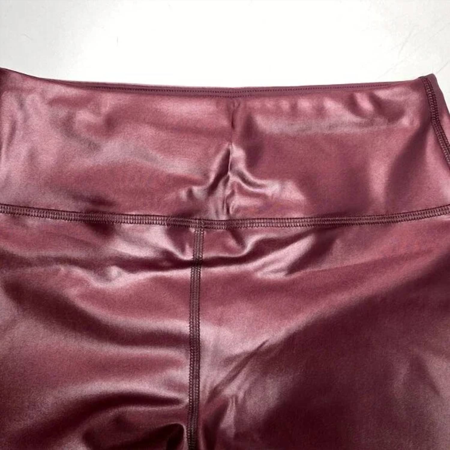 The Noli Shop - Women's Liquid Leggings