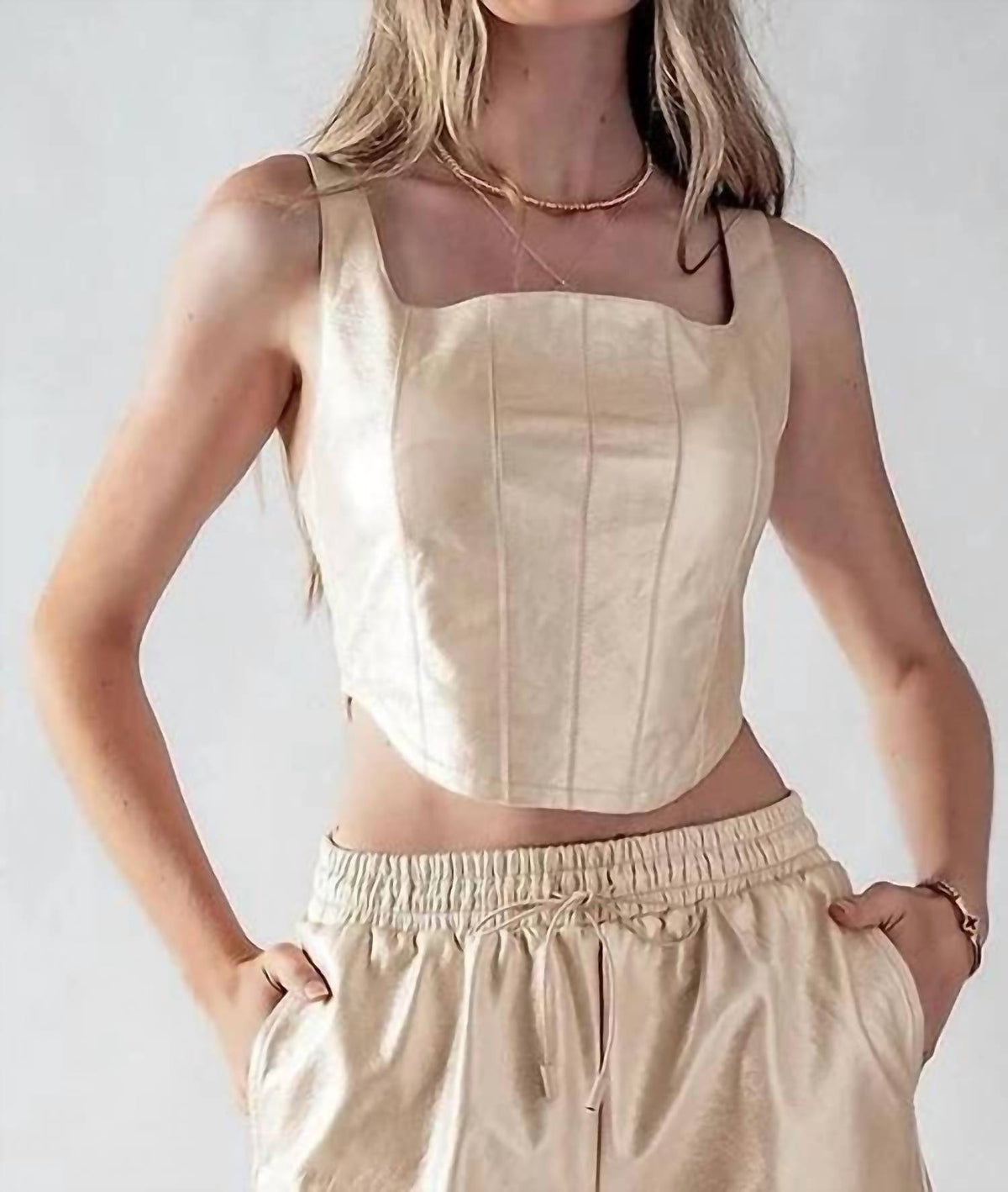 Modo Borboleta - Leather Top