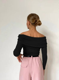 Sweetkama - Off the shoulder knit top