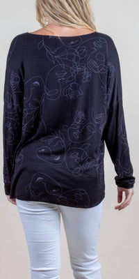 GIGI MODA La Faccia Top in black - women's long sleeve top - detail view