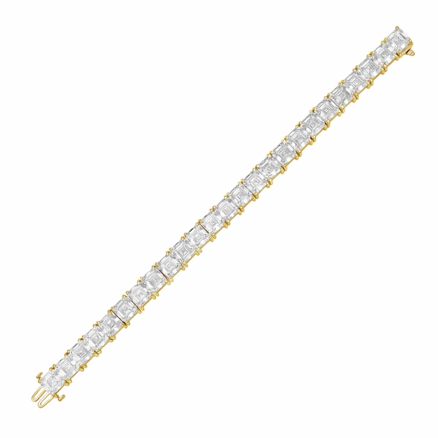 Diana M Jewels - Women's Asscher Lab-Grown Diamond Bracelet (26.00 Ct) - Signature