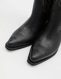 Stivali New York - Women's Unstoppable Western Cowboy Boots