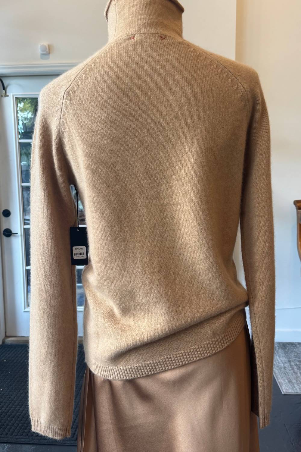 Brazeau Tricot - Women's Reg Royal Cashmere Turtleneck Sweater