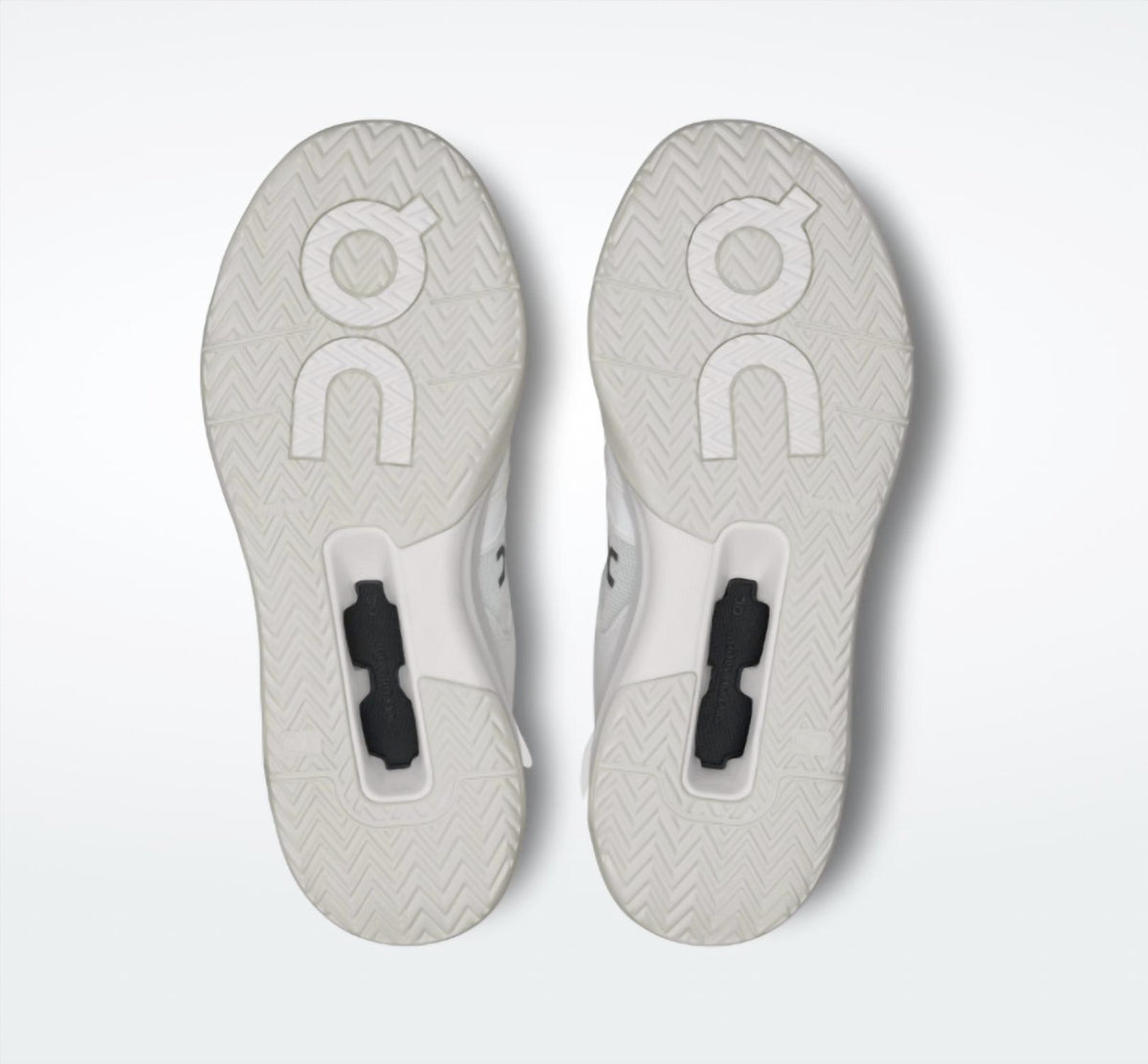 On - Women's Roger Clubhouse Pro Running Shoes