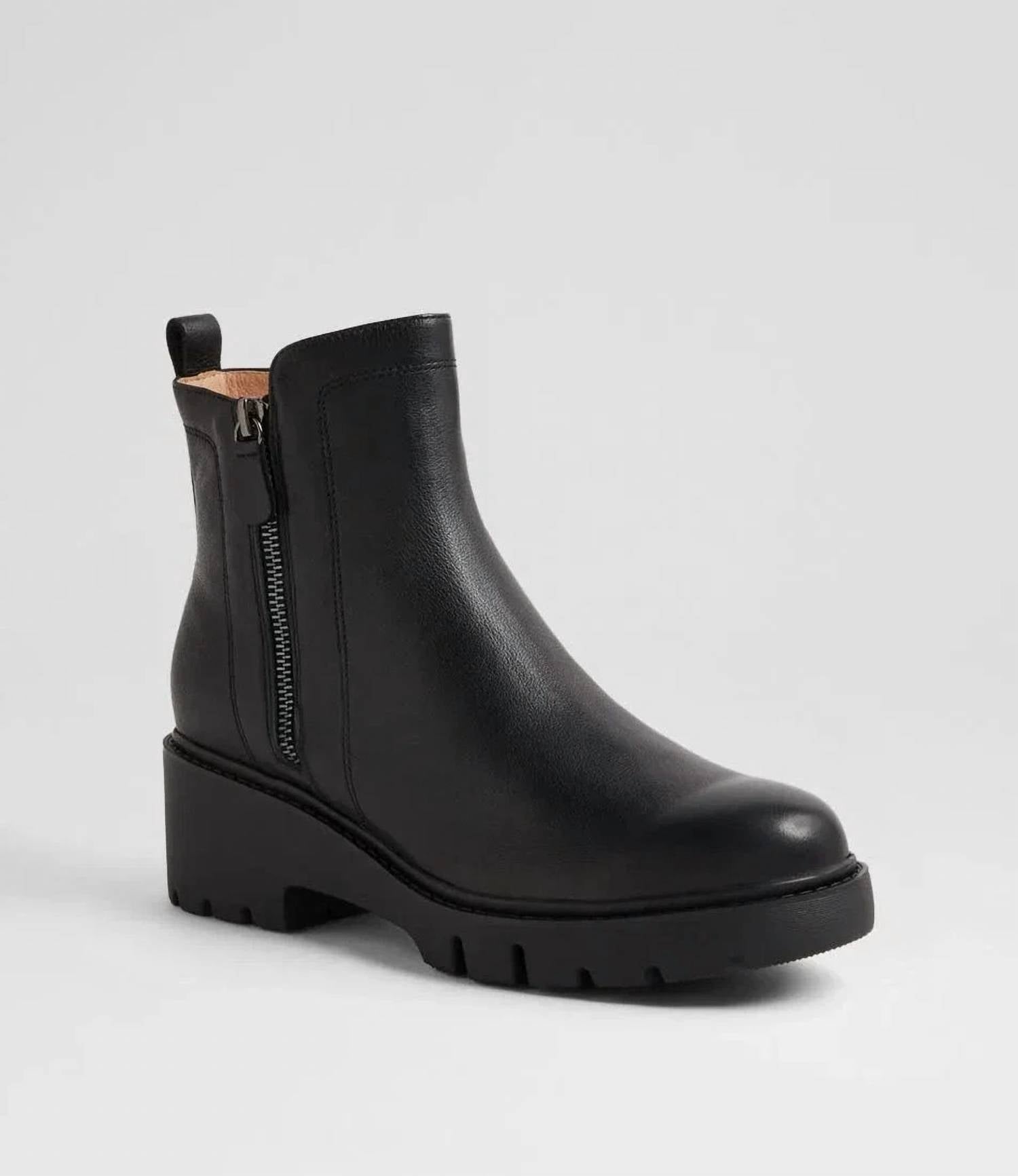 Django & Juliette - Women's Umee Ankle Boots