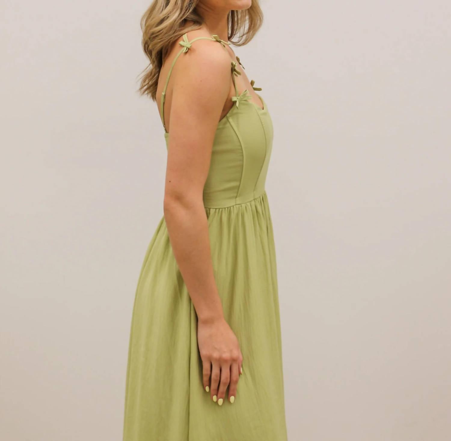 Blu Pepper - Beth Bow Strap Detail Tank Midi Dress