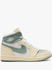 Jordan - Women's Air Jordan 1 Sneaker
