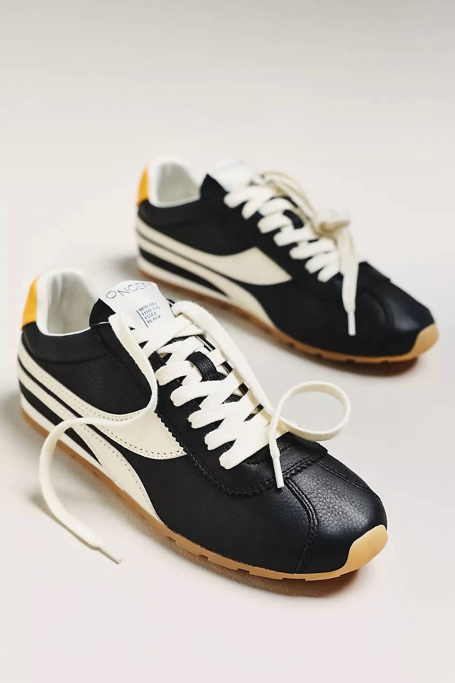 Oncept Women's Stockholm Sneaker in black 1 - women's sneaker