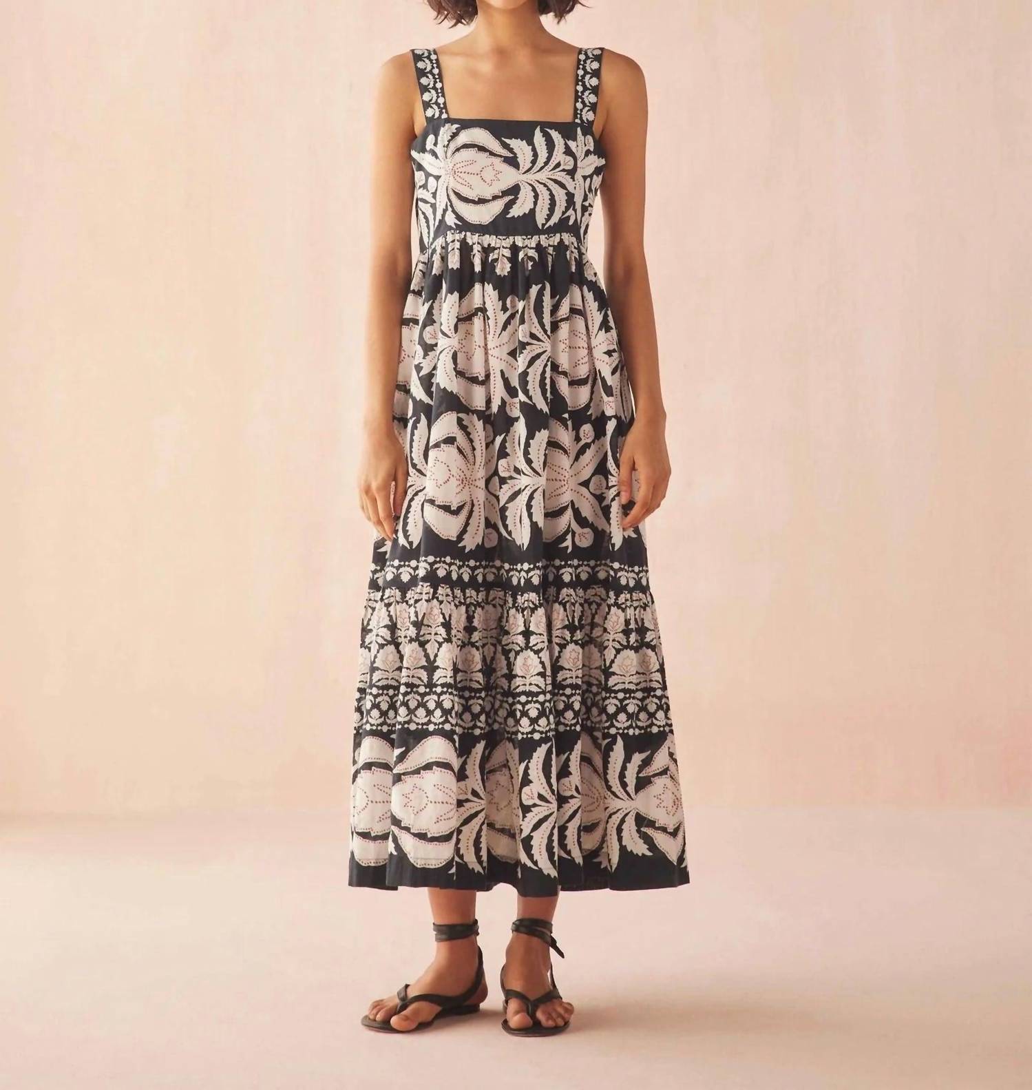 Omika - Leena Maxi Dress