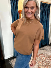 ee:some Short sleeve sweater in brown - women's sweater - alternate view
