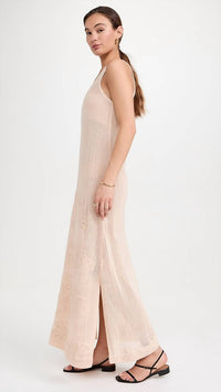 Las Surenas - Long Net Dress