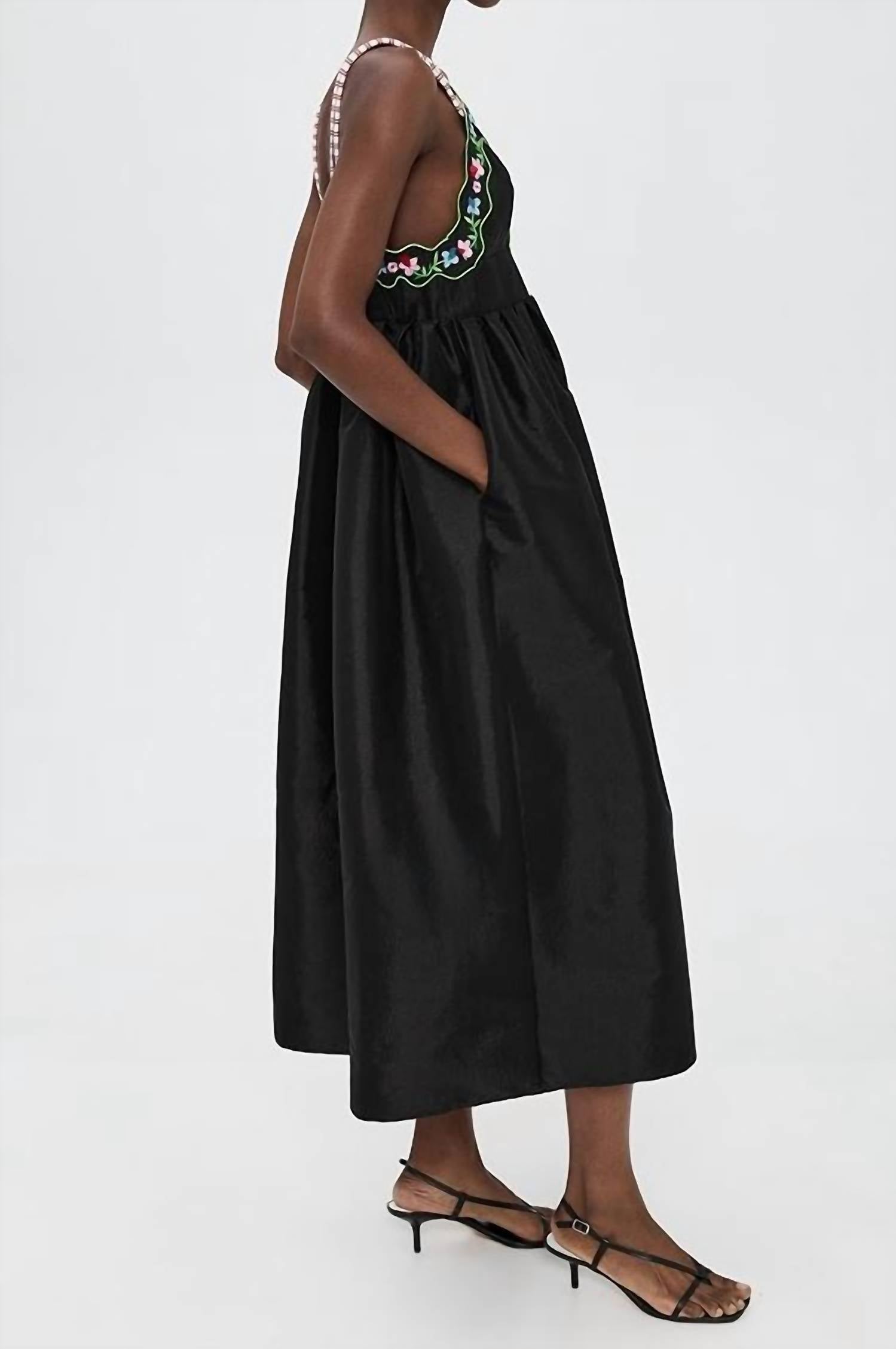 Celia B - Selene Dress