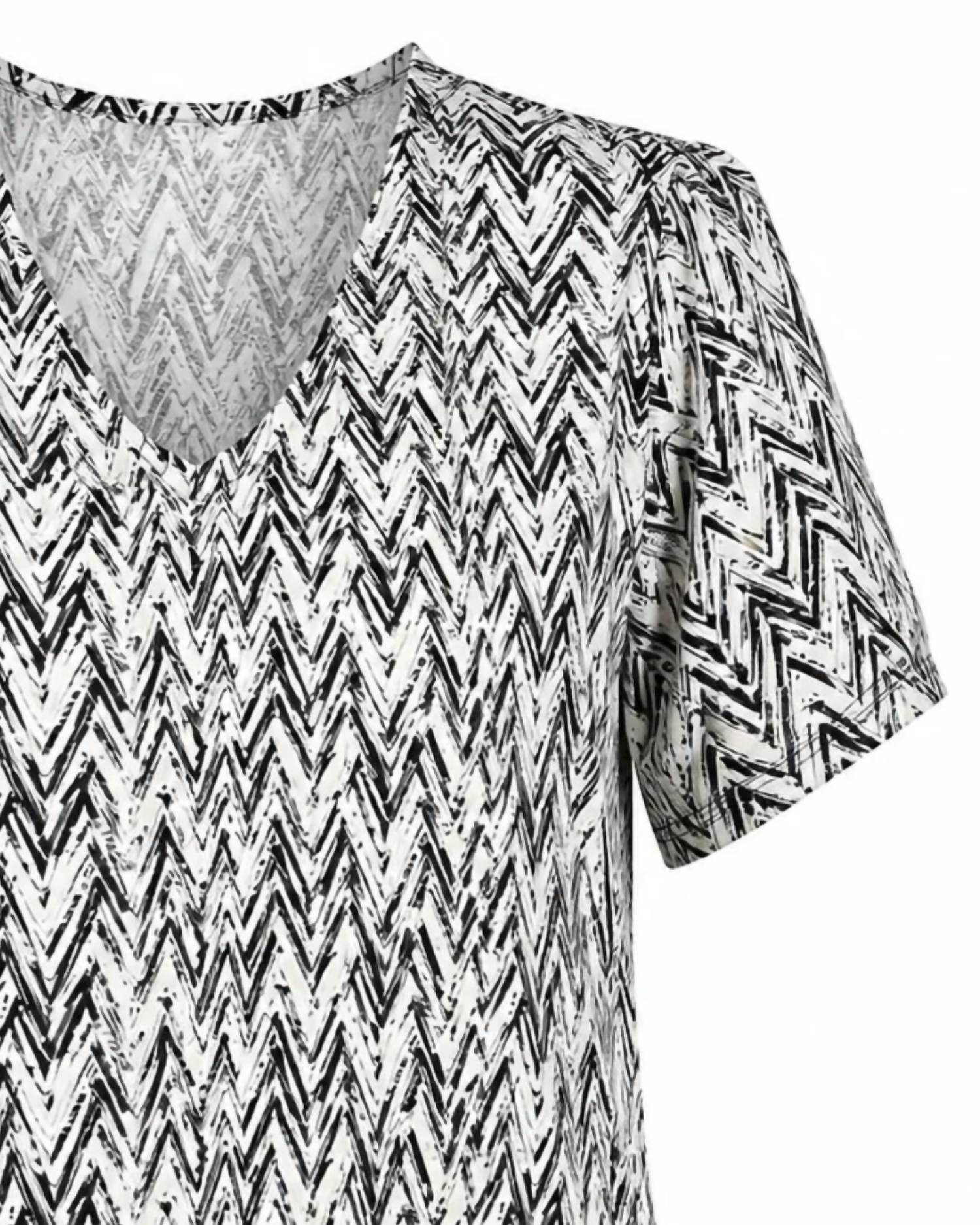 Lulu-B - Women's Upf 50+ V-neck Short Sleeve Top
