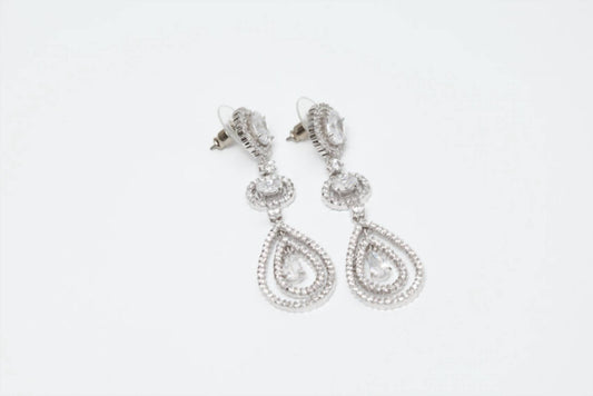 Avenue Chic - Women's I Do Earrings