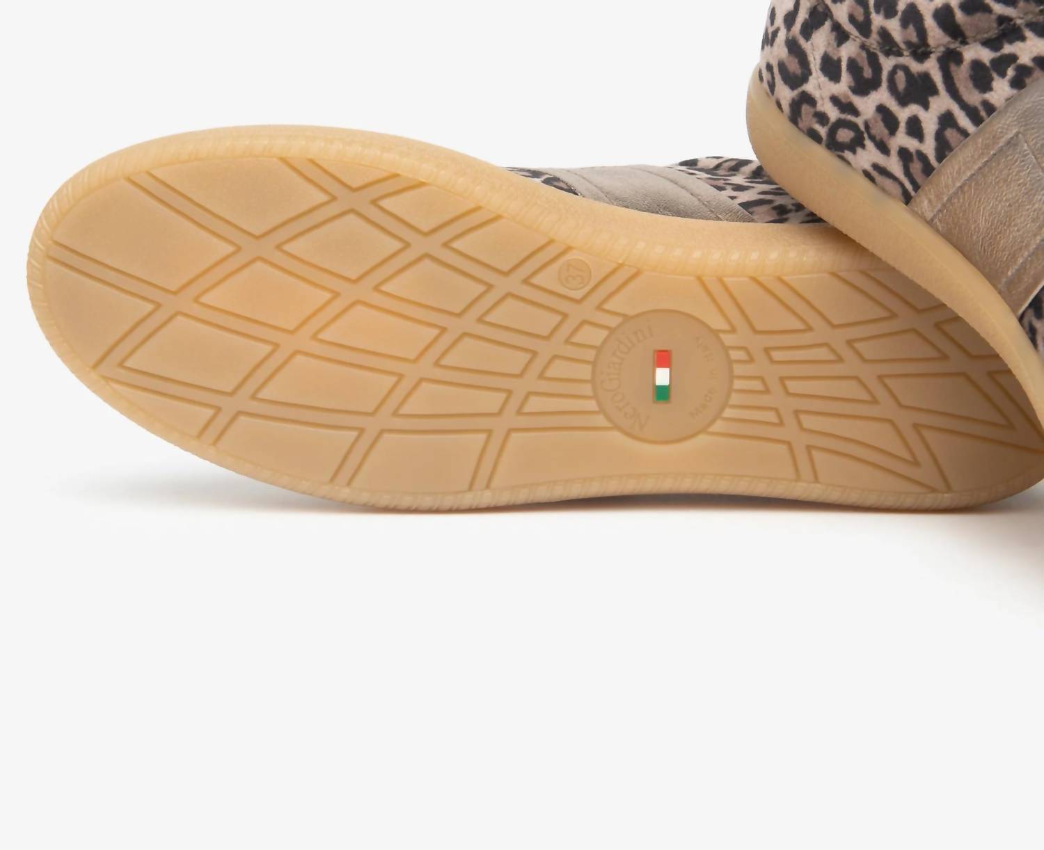 Nerogiardini - Women's Arnold Suede Low Sneaker