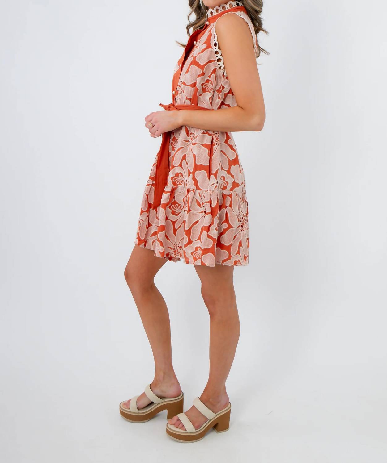 Entro - Paloma Please Appliqué Sleeveless Dress
