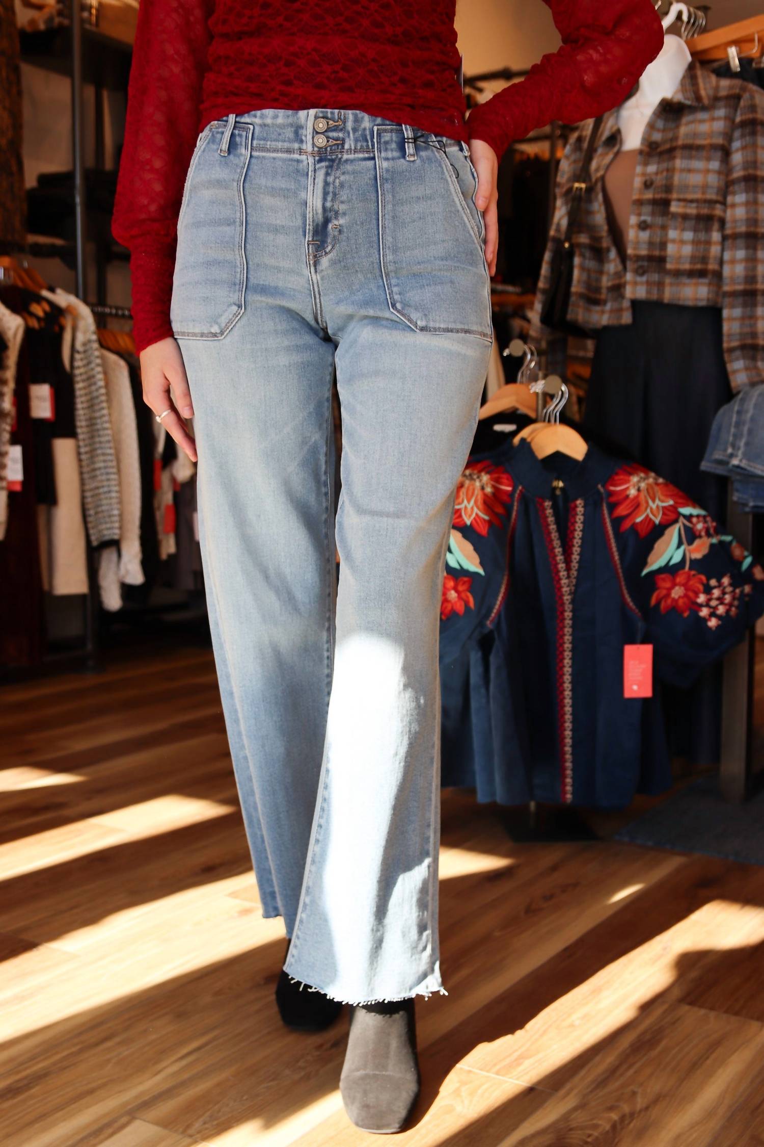 Hidden - Logan Two Button With Patch Pocket Jean