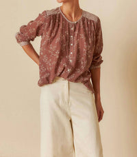 Indi & Cold - Cotton Gauze Vera Shirt With Two-tone Patch Print