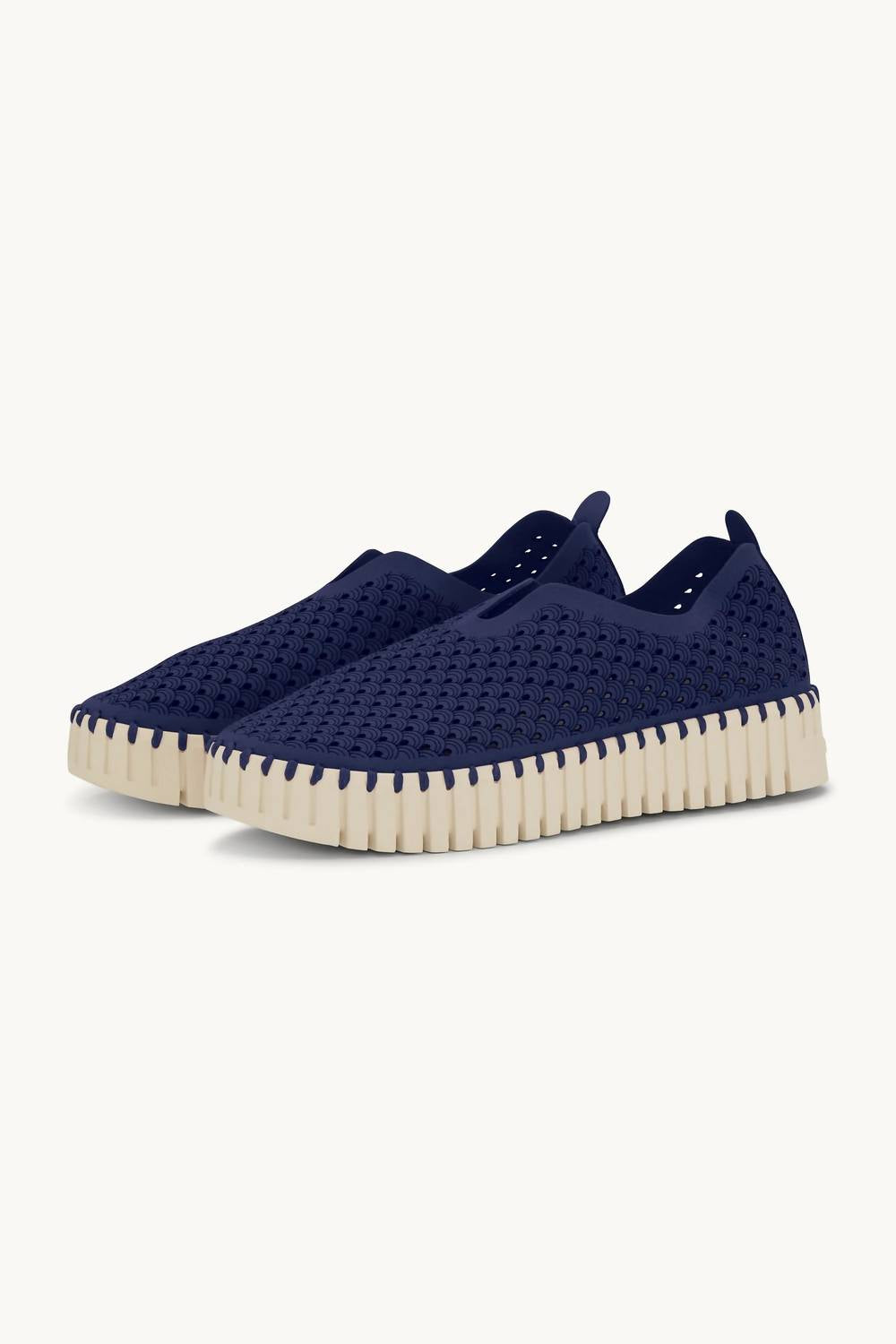 Ilse Jacobsen Women's Plateau Tulip Flats in dark indigo - women's flats - detail view