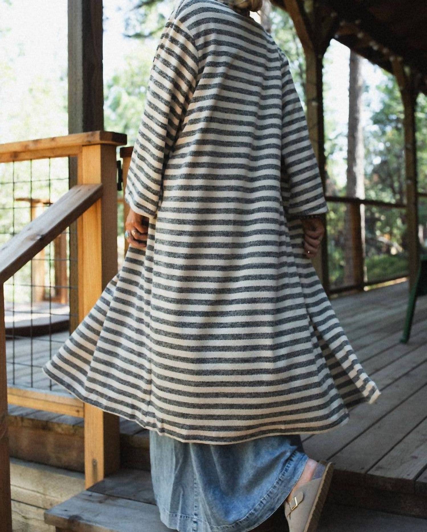 Three Bird Nest - Endless Love Cardigan