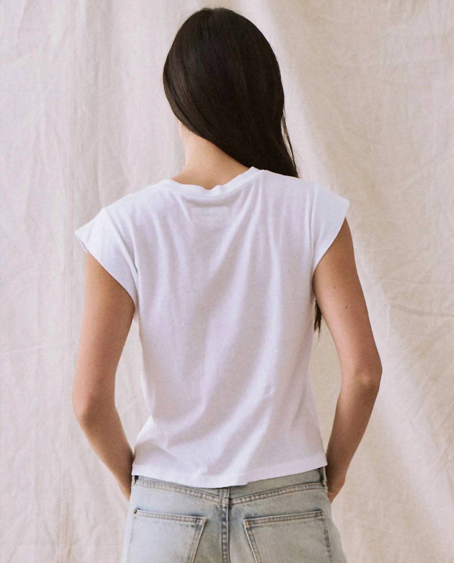 The Great. - Women's The Peak Shoulder Tee