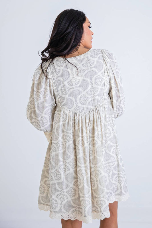 Karlie - Vintage Fan Boho Crochet Trim Dress