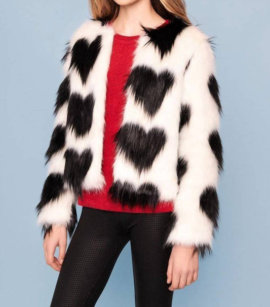Mia - Faux Fur Jacket With Hearts
