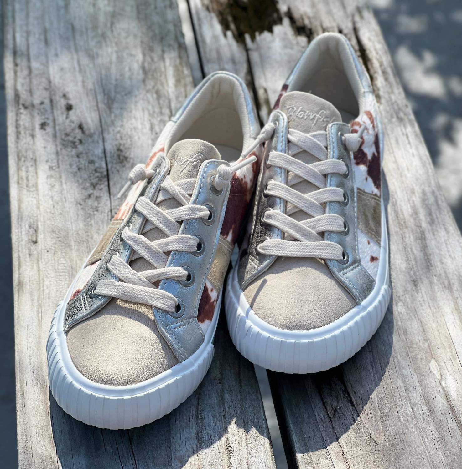 Blowfish - Women's Wave Sneakers