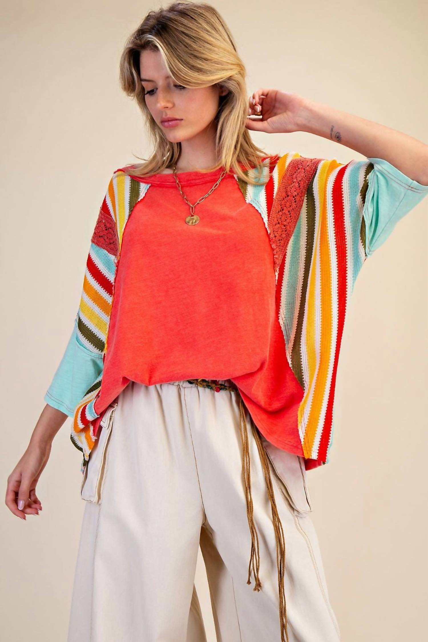 Easel - Mineral Wash Quarter Sleeves Top