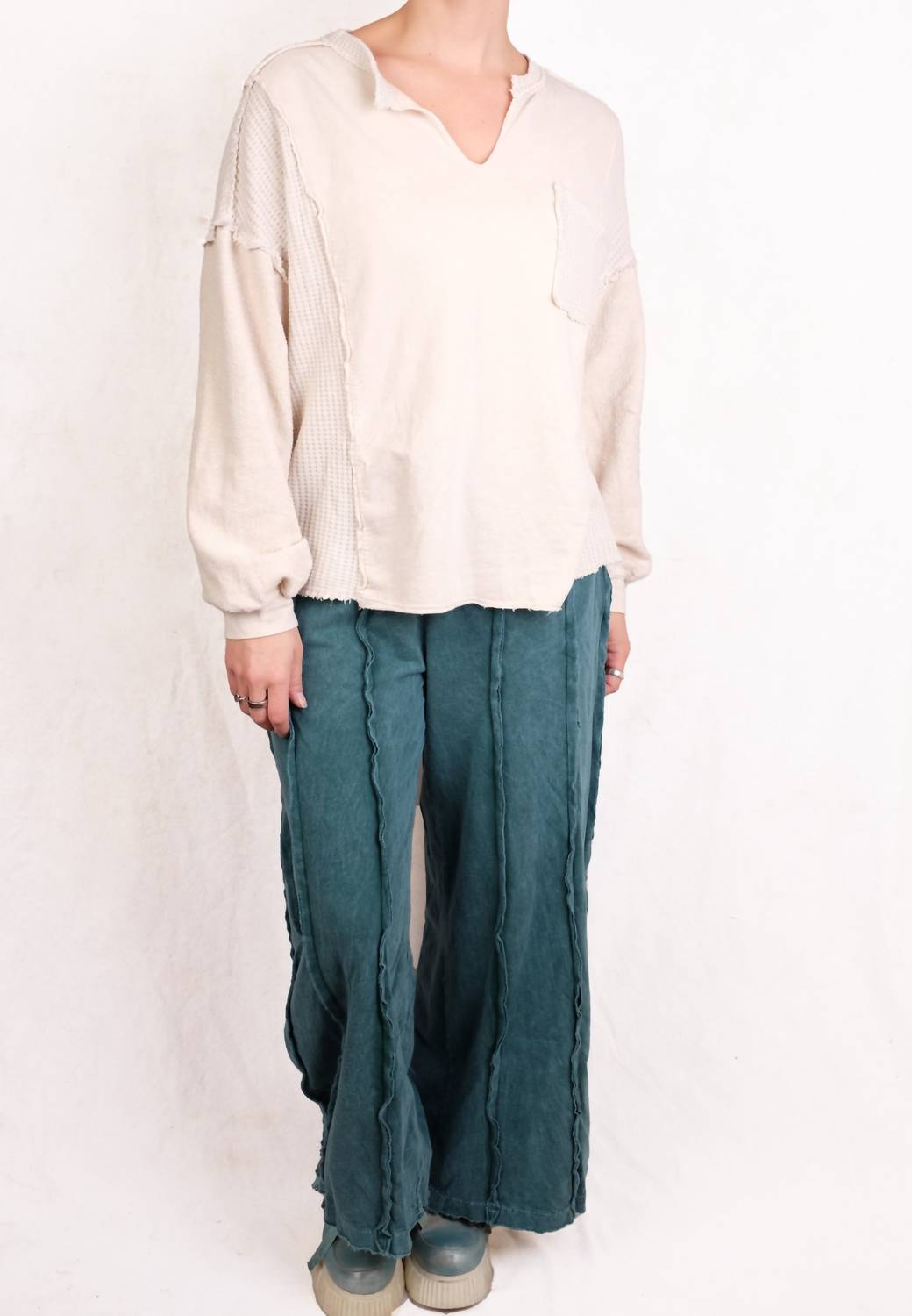 Chalet Et Ceci - V-neck Terry Waffle Top