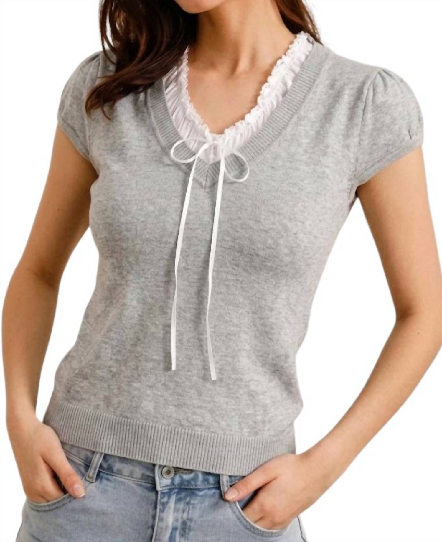Choklate Paris - Lace Collar V-neck Shirt