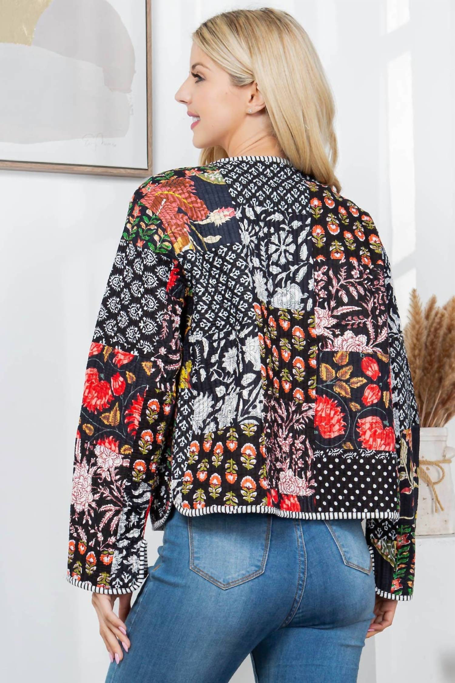 La Soul - Floral Print Quilted Patch Cotton Jacket