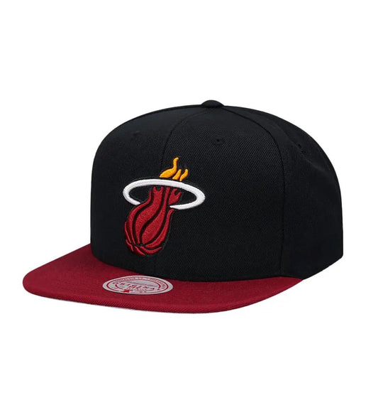 Mitchell & Ness - MEN'S NBA MIAMI HEAT CORE BASIC SNAPBACK HAT