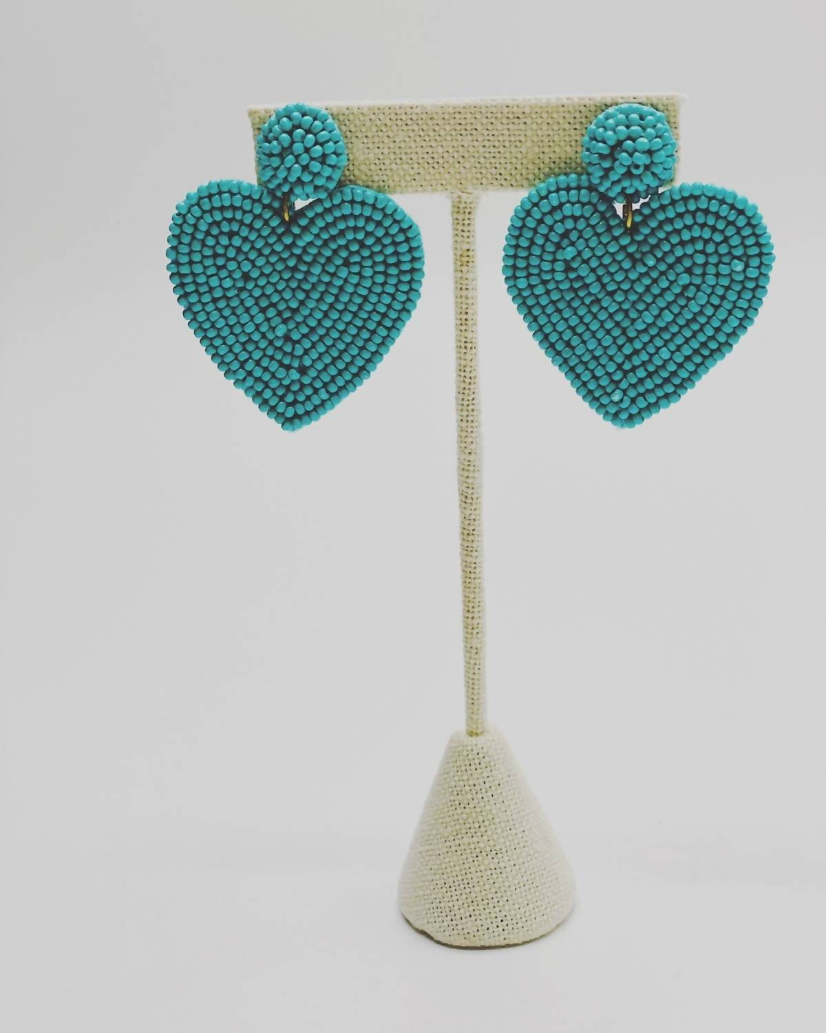 White Label - Women's Beaded Heart Earrings