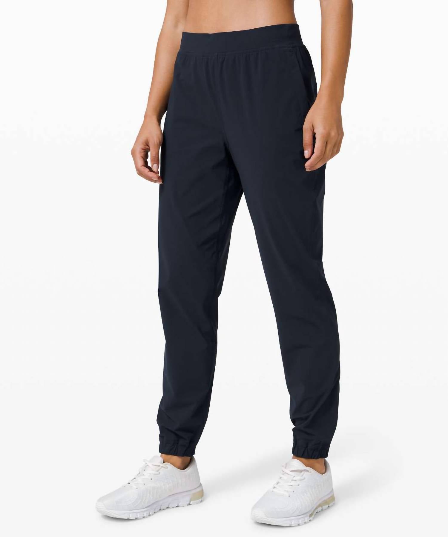 Lululemon - Women's High Rise Jogger