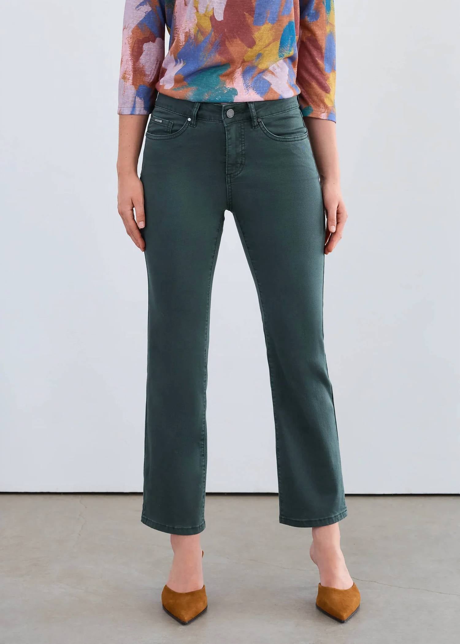 FDJ Olivia Boot Ankle Pant in spruce - women's pants