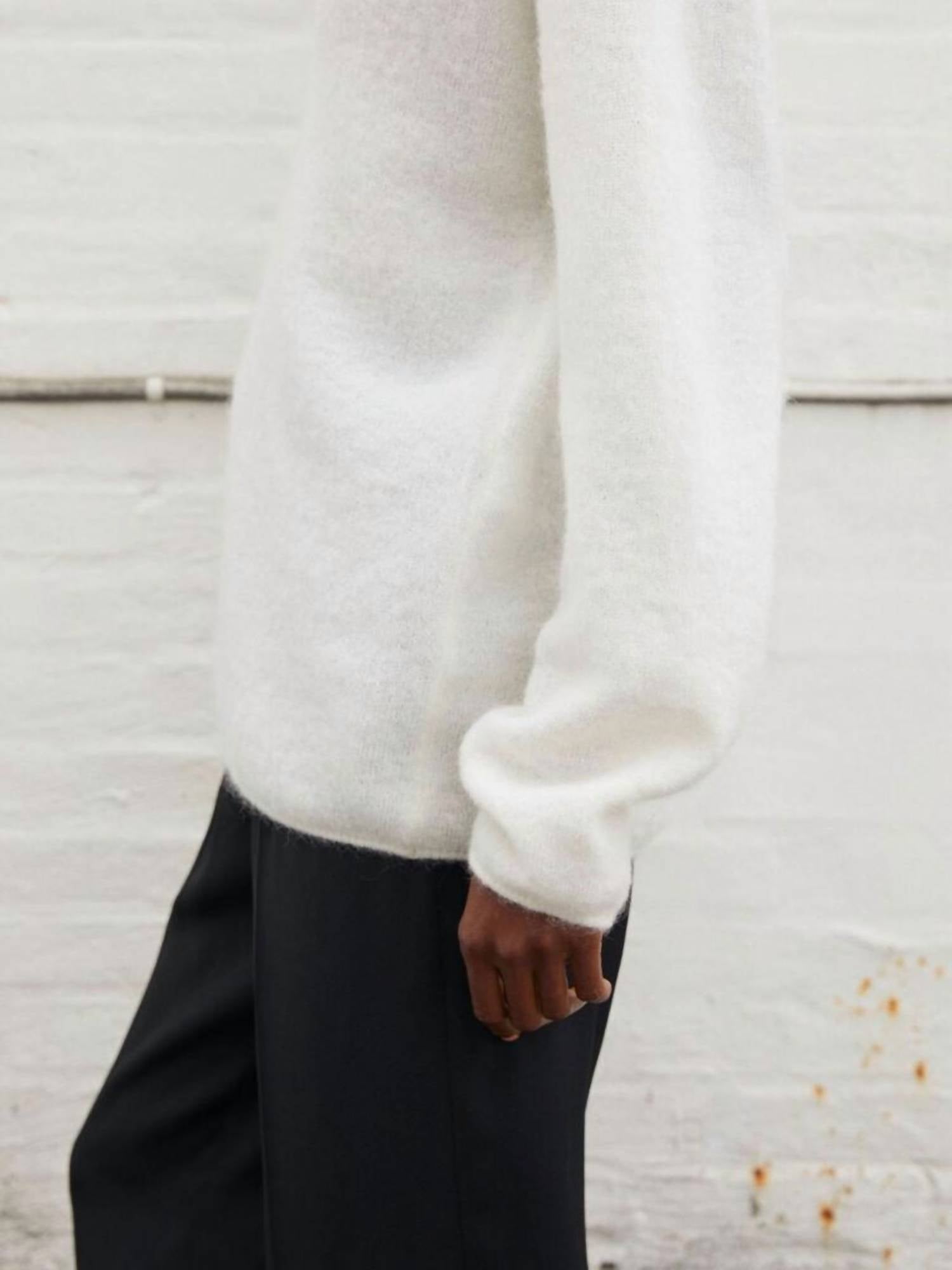 By Malene Birger - Rhila V-neck Pullover Long Sleeve Sweater
