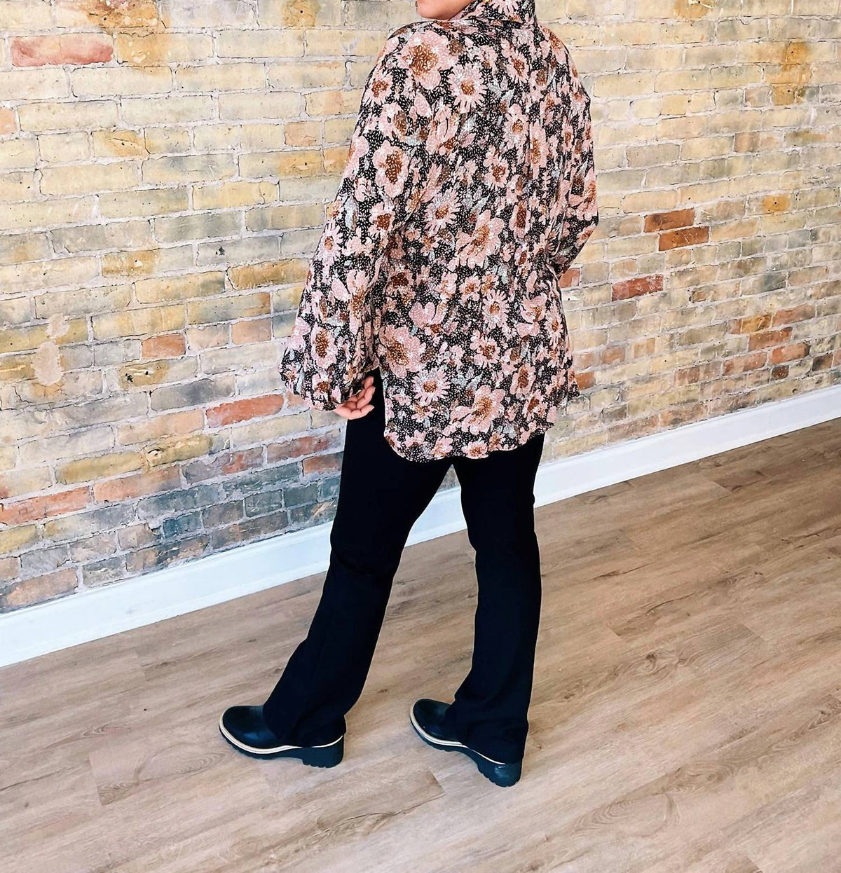 Gilli - Sky Collared Button Down