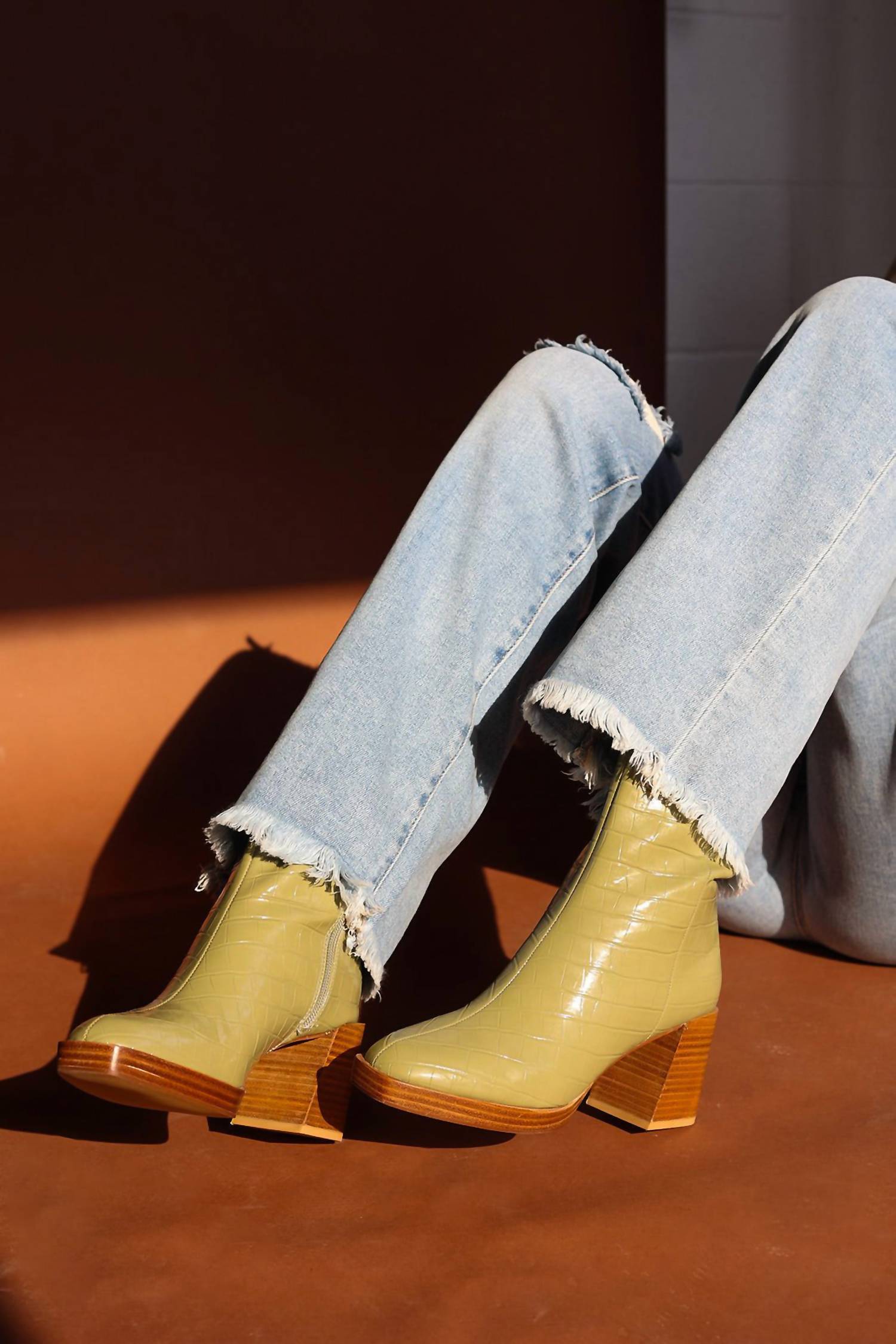 Chinese Laundry - Women Croc Booties