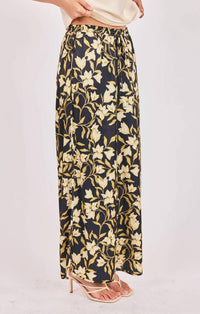 Sadie & Sage - Gala Satin Pull On Pants